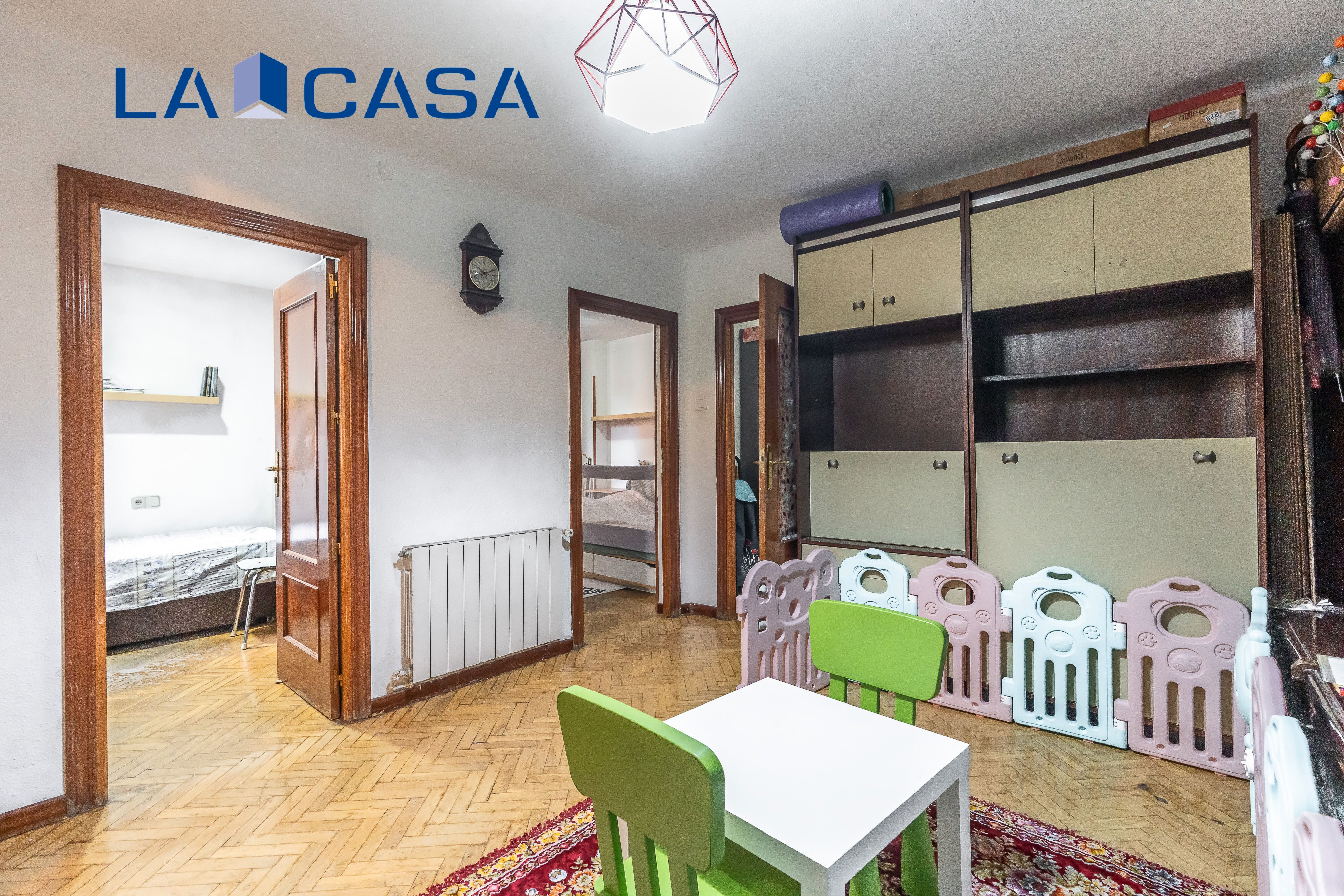 Habitación de Piso en venta en  Madrid Capital con Calefacción
