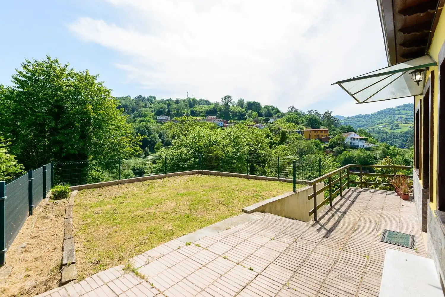 Terraza de Casa o chalet en venta en Langreo con Aire acondicionado, Calefacción y Jardín privado