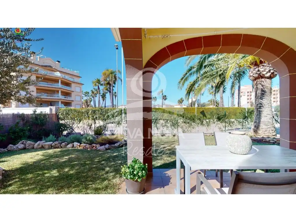 Jardín de Casa o chalet en venta en Oliva con Jardín privado