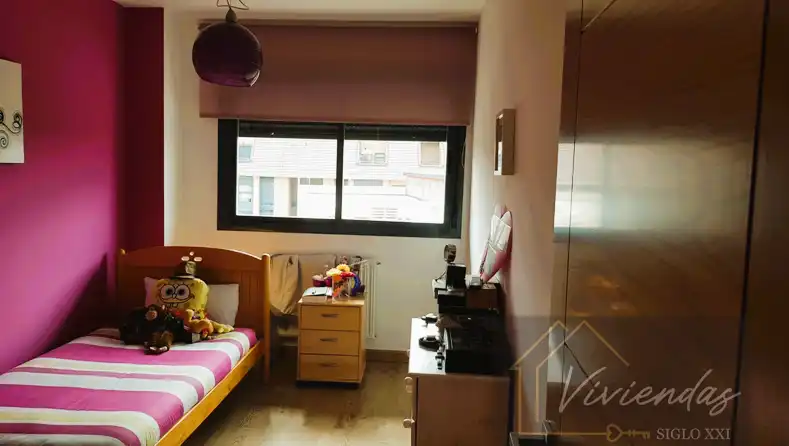 Habitación de Piso en venta en Boadilla del Monte con Aire acondicionado, Calefacción y Trastero