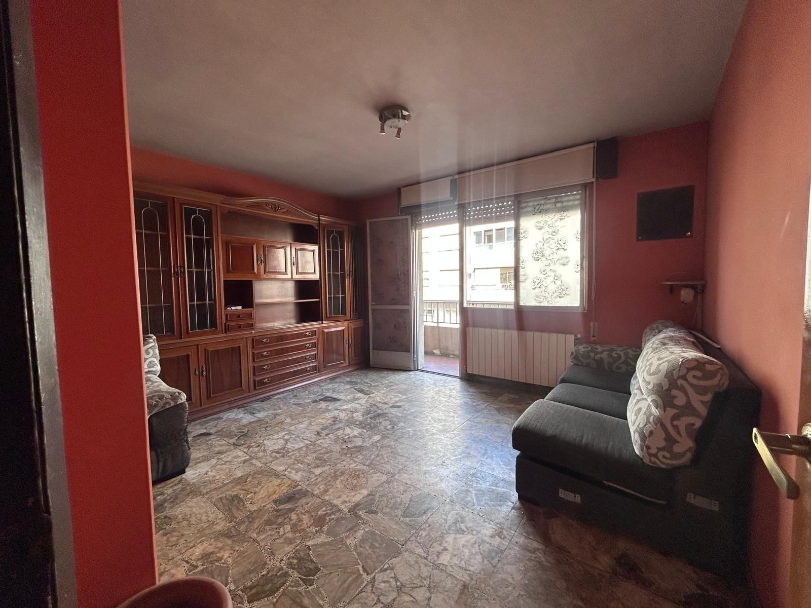 Sala d'estar de Pis en venda en Moaña amb Calefacció, Terrassa i Traster