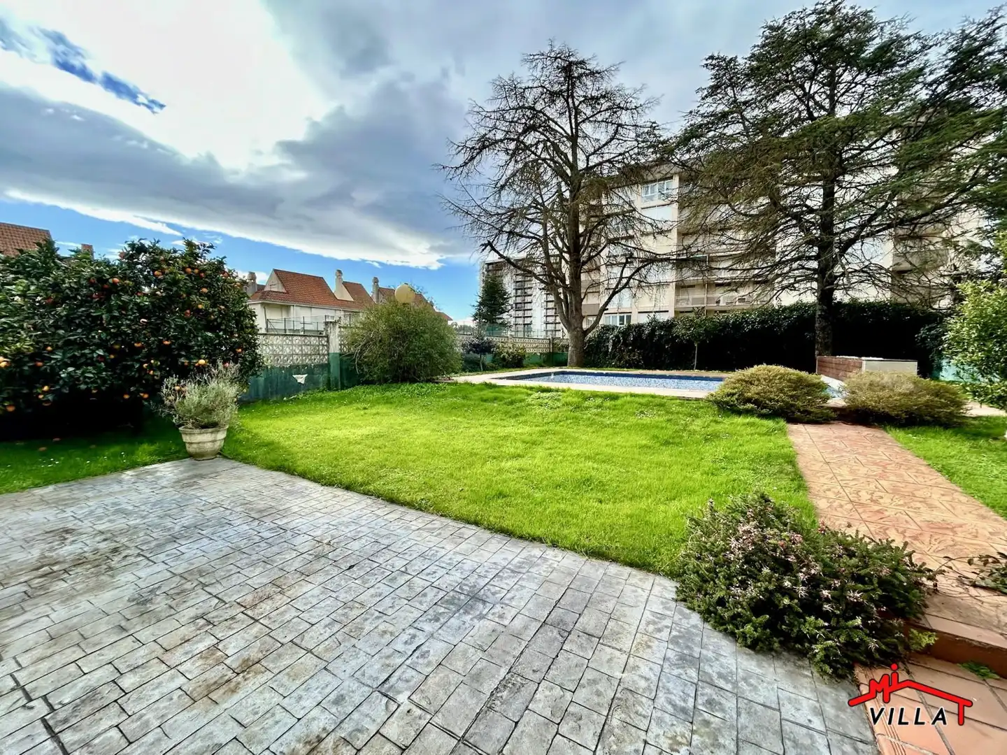 Garten von Haus oder Chalet zum Verkauf in Laredo mit Heizung und Terrasse