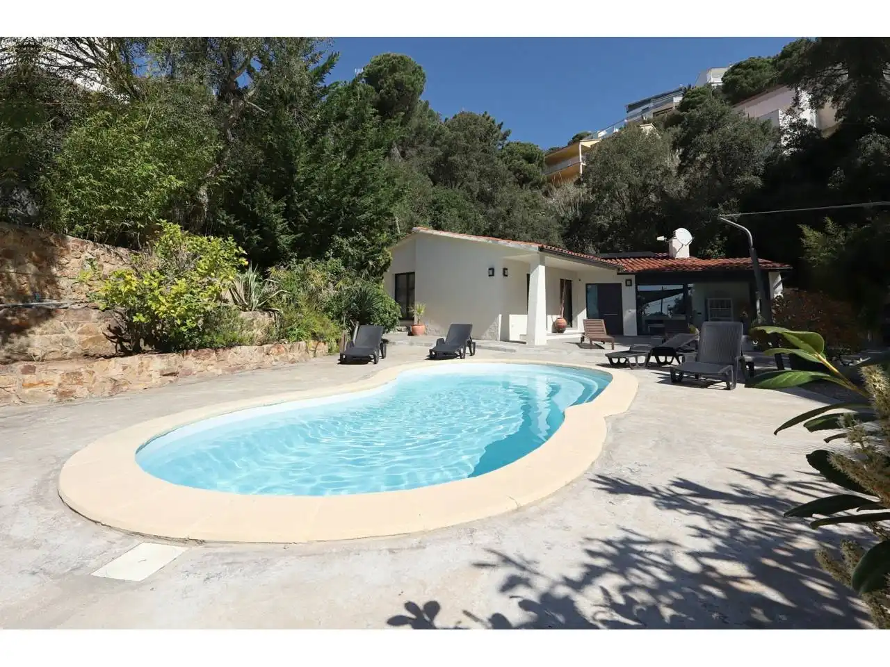Piscina de Casa o chalet en venta en Lloret de Mar con Calefacción, Jardín privado y Terraza