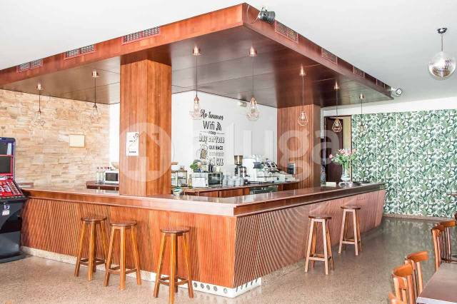 Local comercial en Alquiler en Coiro