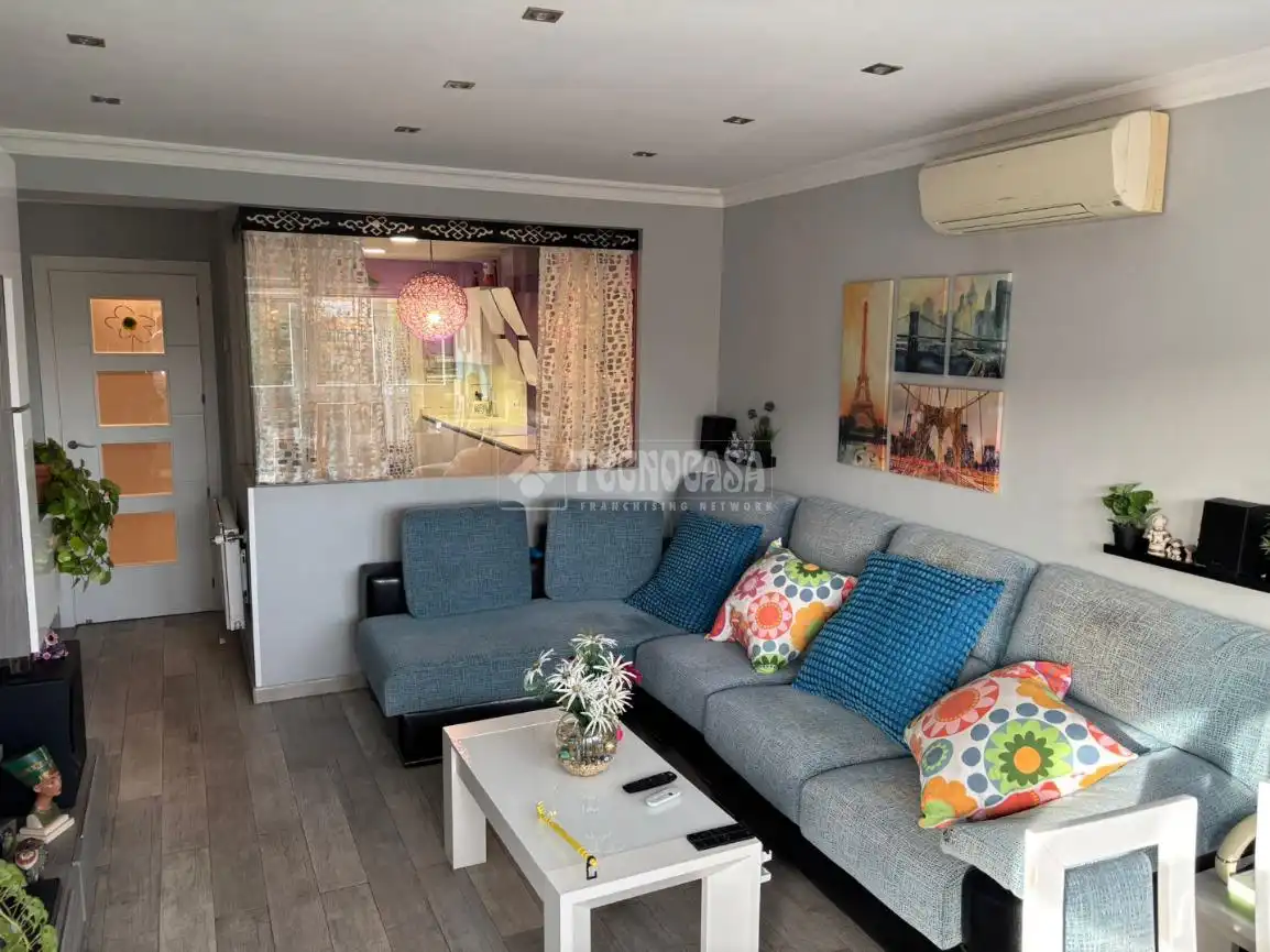 Sala de estar de Piso en venta en Madrid
