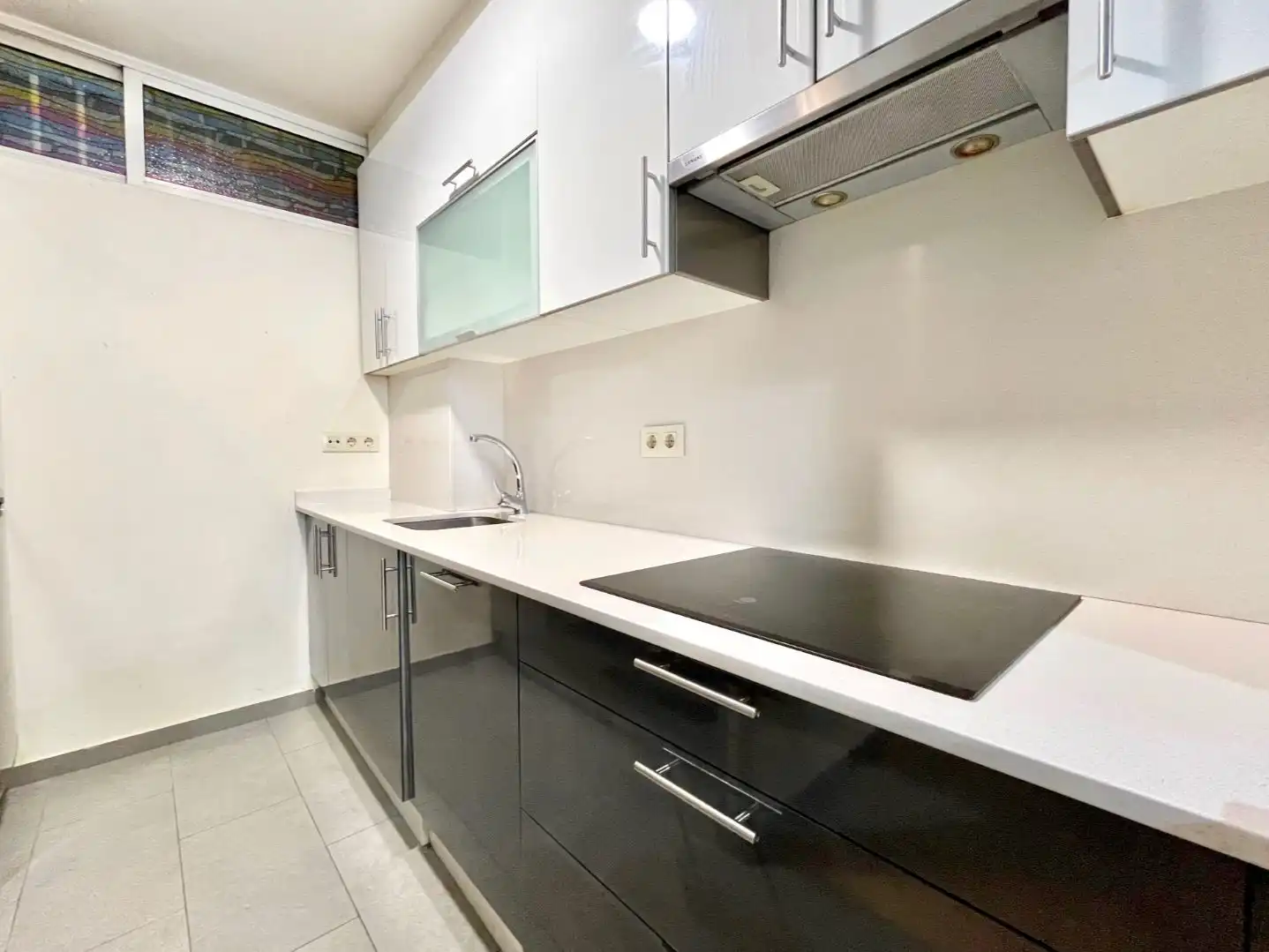 Cocina de Dúplex en venta en Vigo  con Terraza