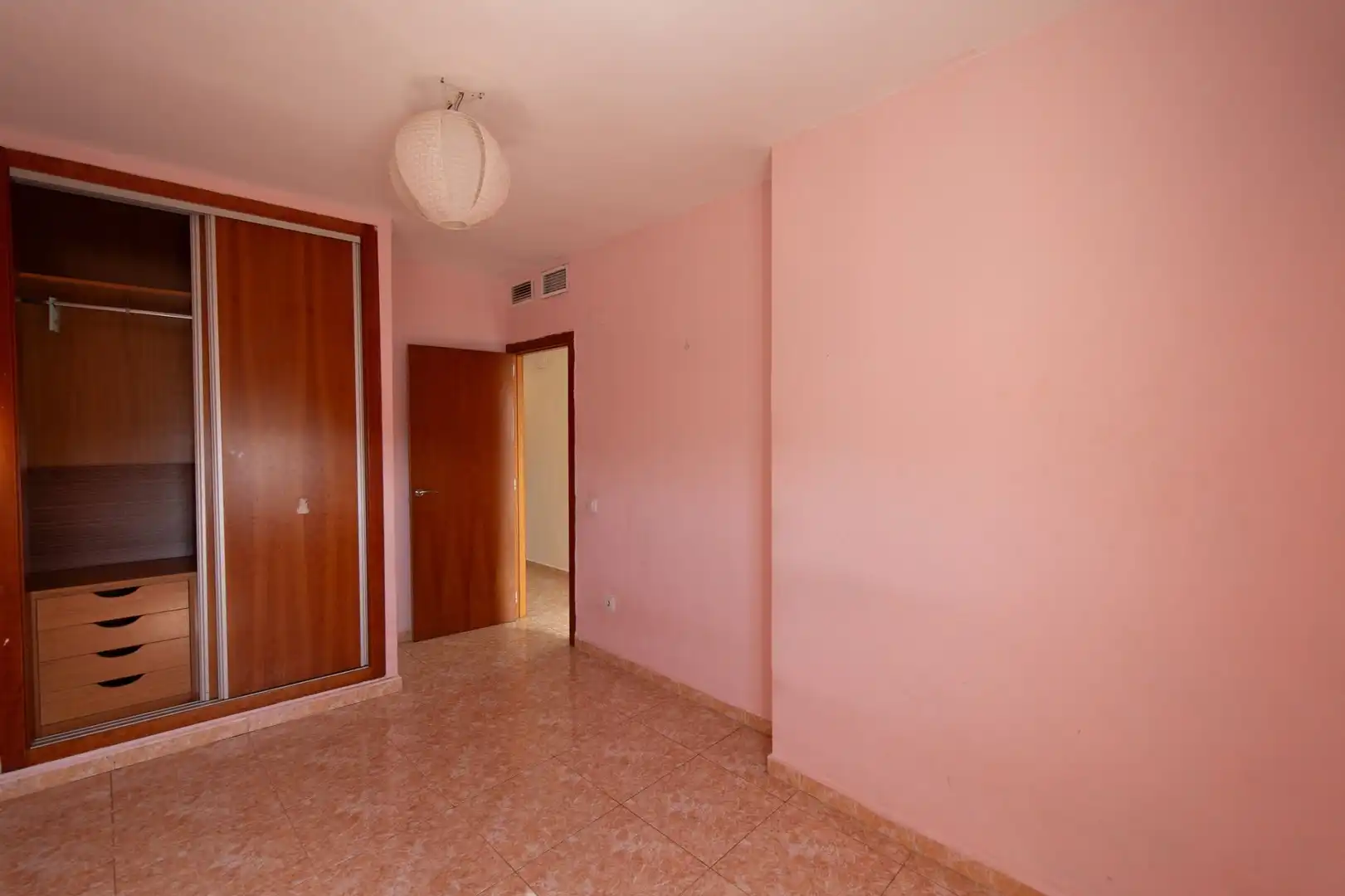 Dormitori de Apartament en venda en Alicante / Alacant amb Aire condicionat, Calefacció i Terrassa