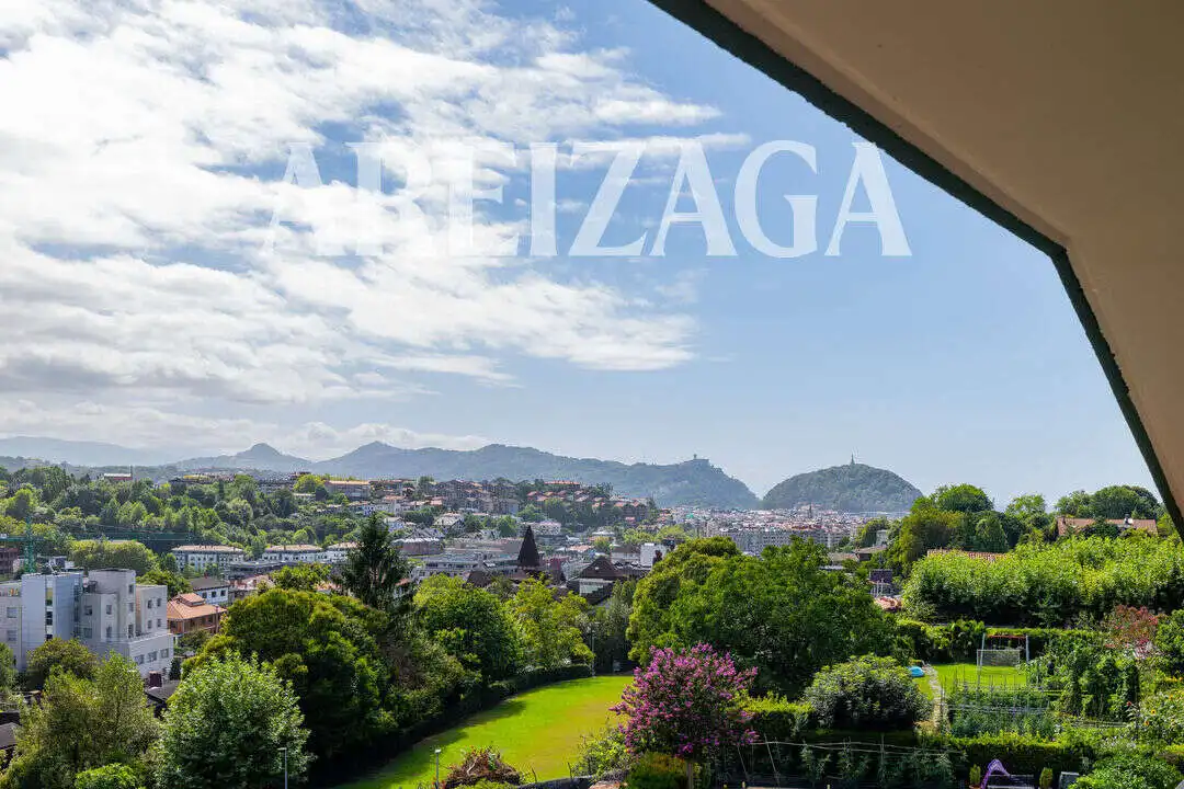 Piso con terraza en venta en Paseo de Ulía, imagen 25