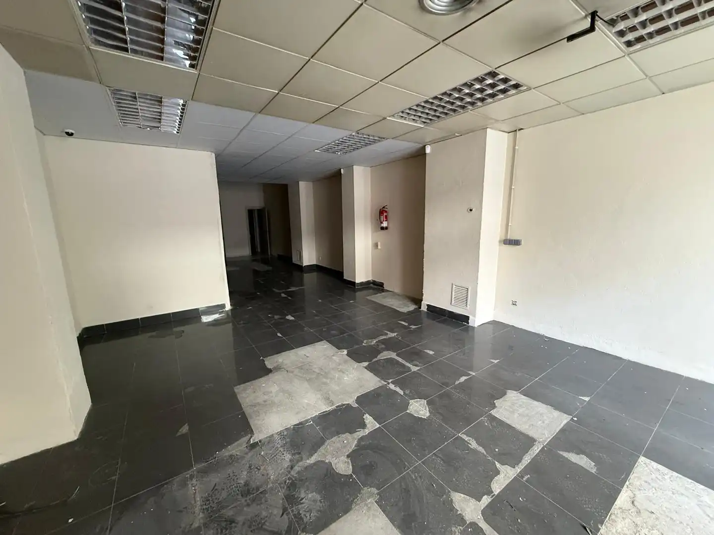 Local comercial en venta en Centre, imagen 3