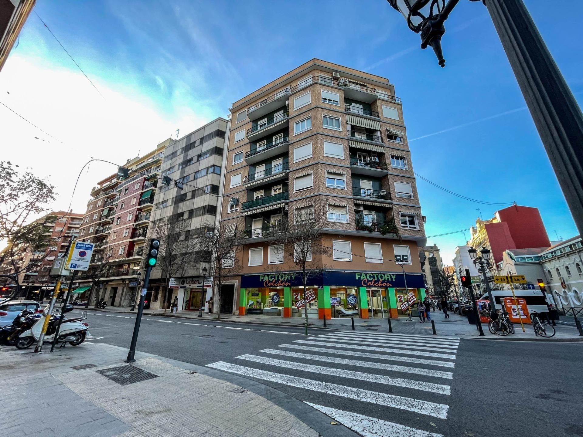 Exterior view of Flat for sale in  Valencia Capital