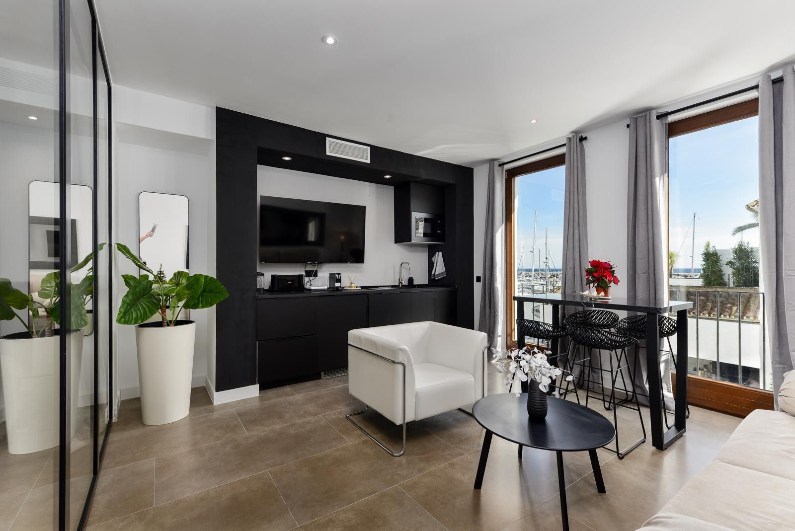 Apartment to rent in Puerto Banús, Nueva Andalucía, Marbella