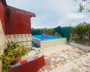 Piscina de Finca rústica en venda en Algemesí amb Moblat