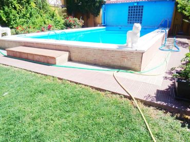 House with pool for sale in Valdepeñas