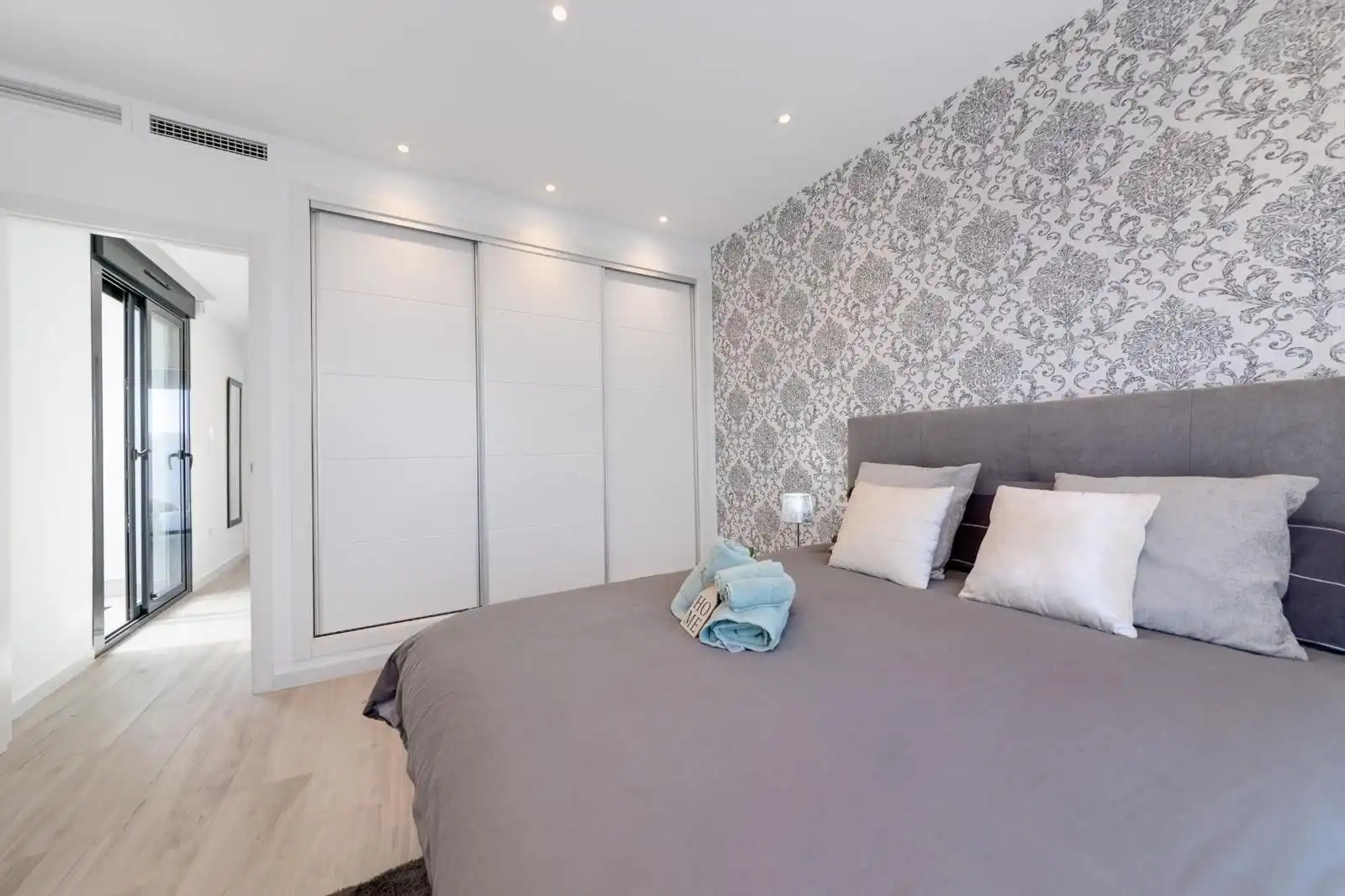 Schlafzimmer von Country house zum Verkauf in Orihuela mit Klimaanlage und Schwimmbad