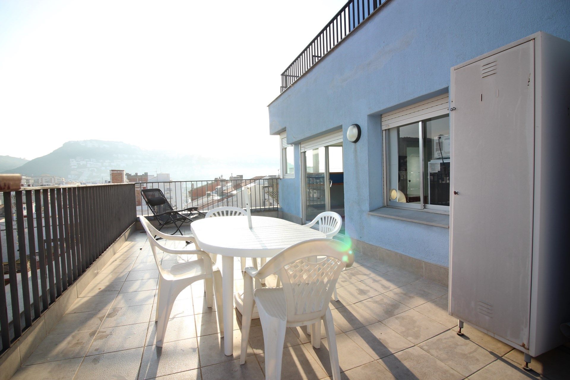 Terrassa de Estudi en venda en Roses amb Terrassa i Moblat