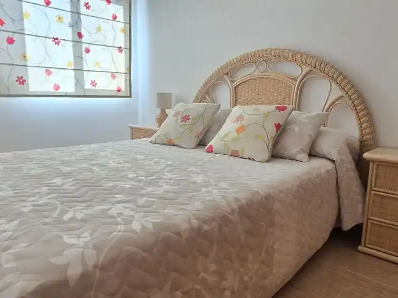 Schlafzimmer von Wohnung zum Verkauf in Gandia mit Klimaanlage, Terrasse und Schwimmbad