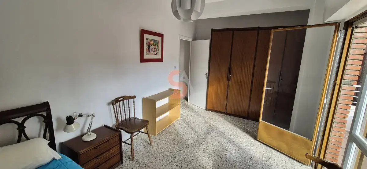 Bedroom of Flat for rent in Valladolid  with Heating, Terrace and Furnished