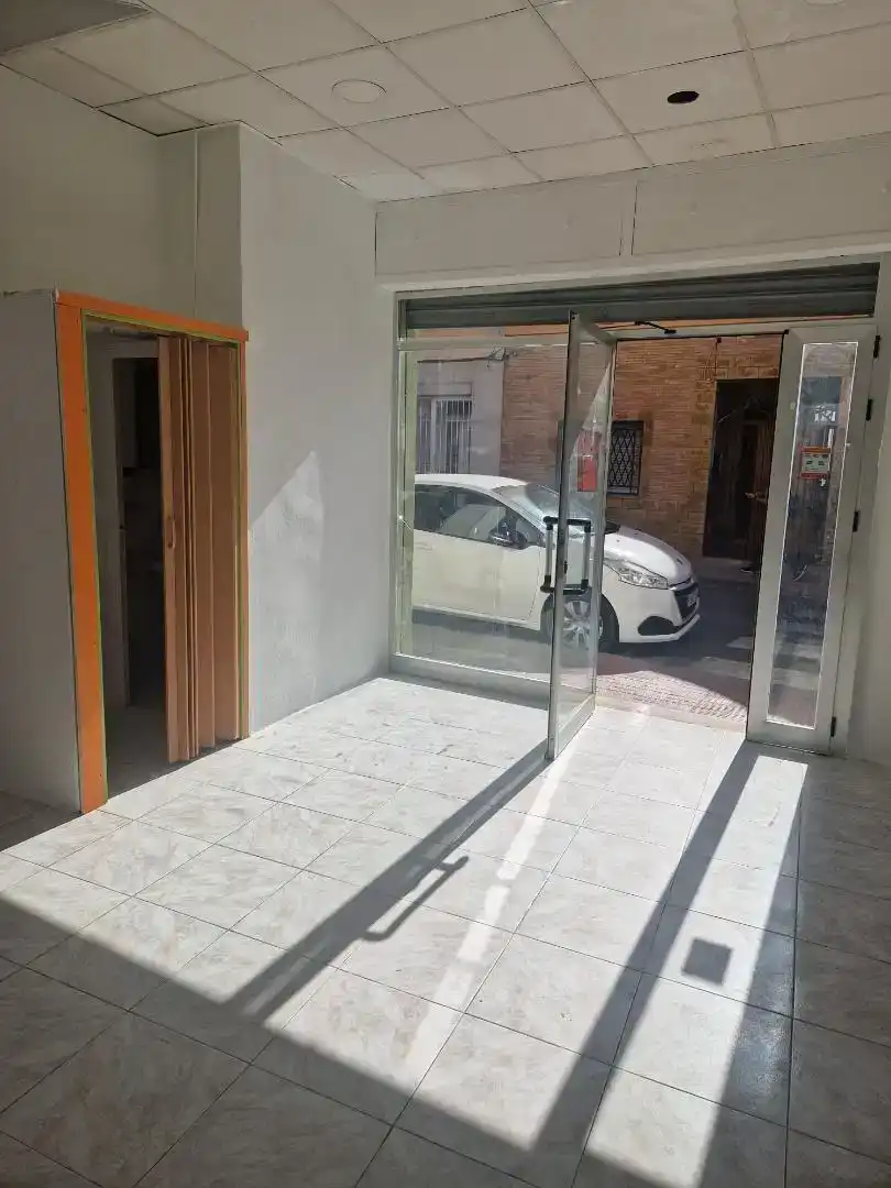 Geschaftsraum zur Miete in Zona Campus Universitario