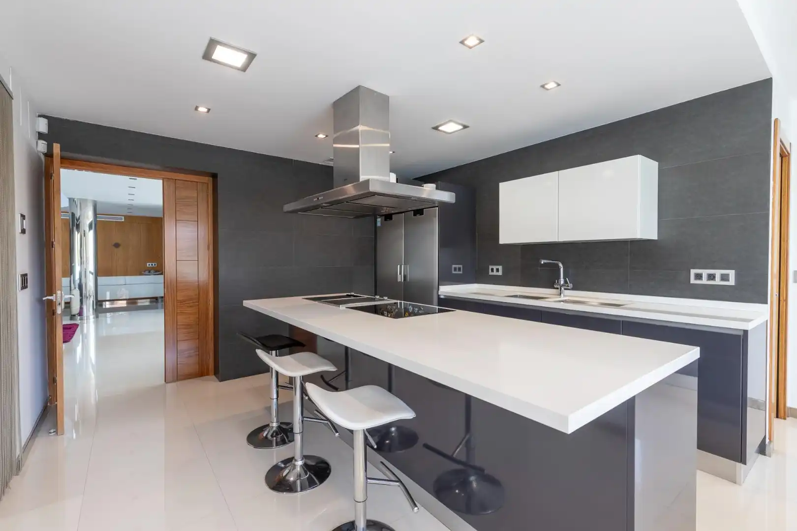 Detached house with pool for sale in Urbanizacion El Carmelo, imagen 21