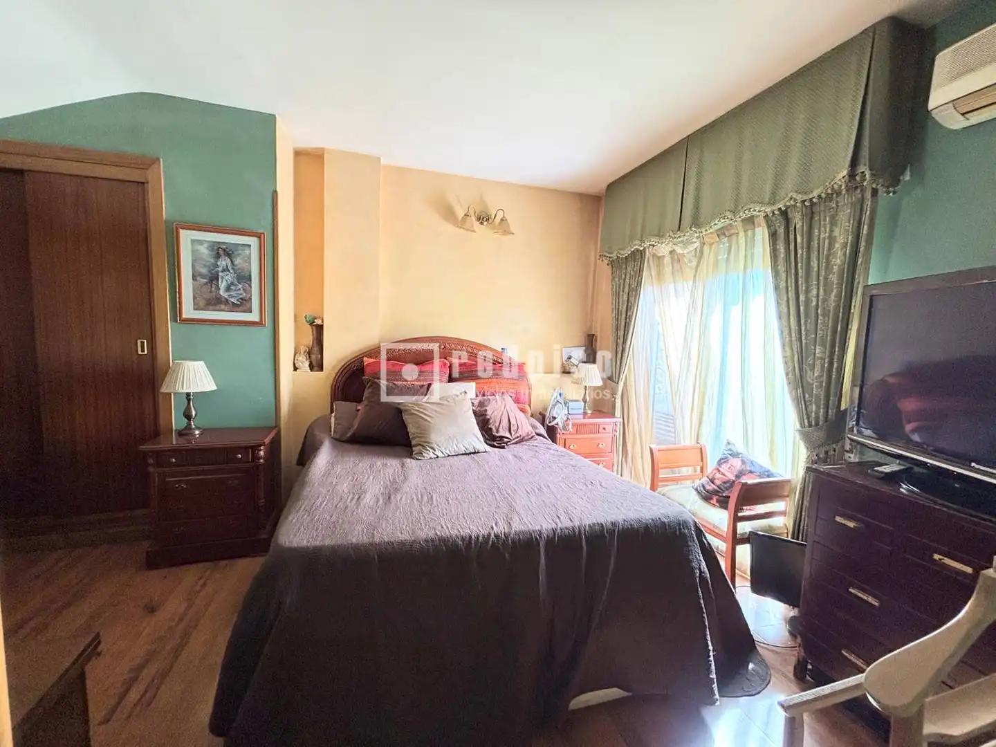 Habitación de Casa o chalet en venta en Colmenar Viejo con Aire acondicionado, Calefacción y Jardín privado