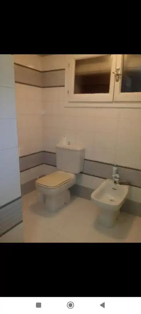 Bany de Casa o xalet en venda en Cuenca Capital amb Piscina i Balcó