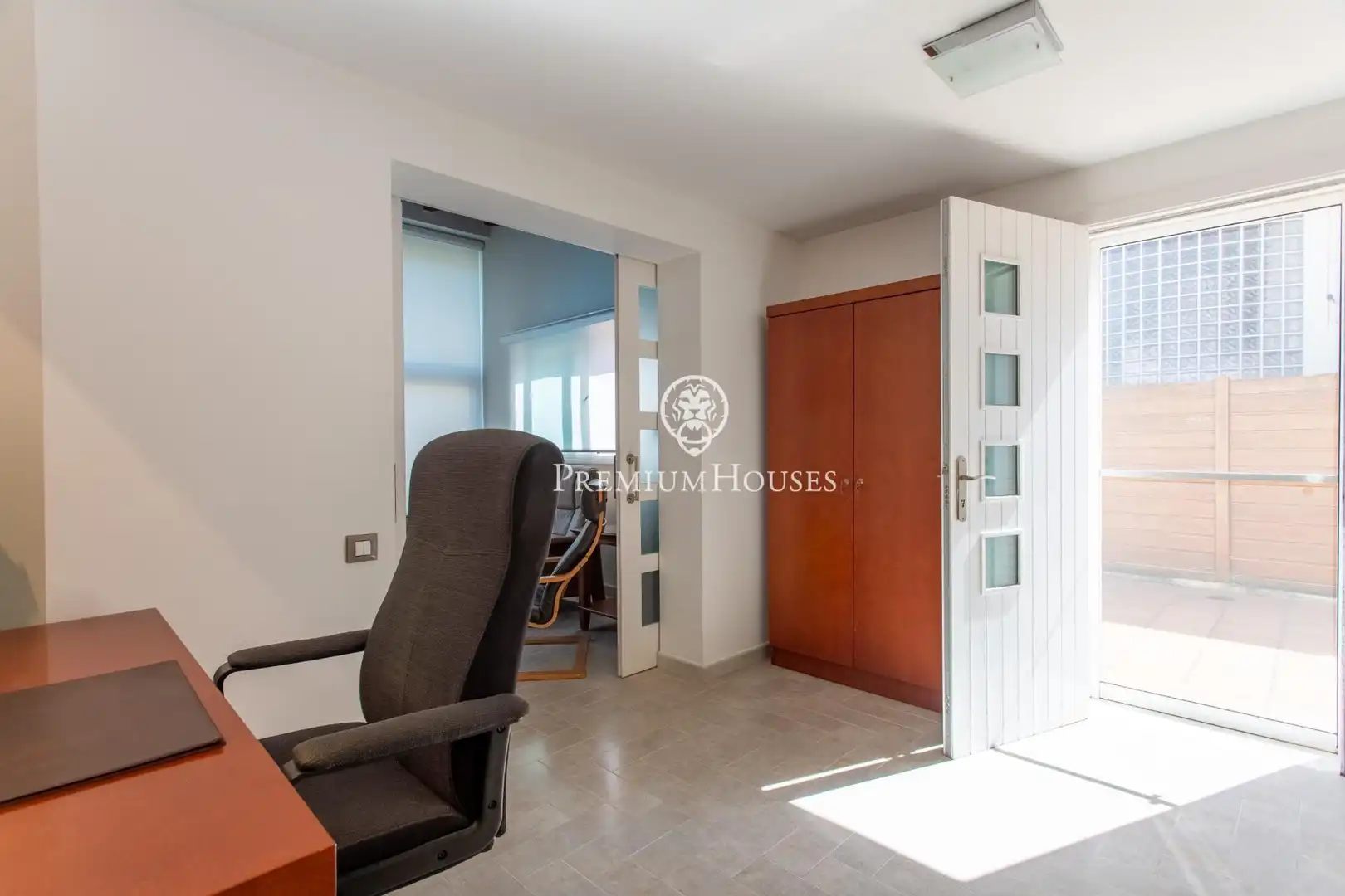 Houses for sale in Argentona  with Air Conditioner, Heating and Swimming Pool