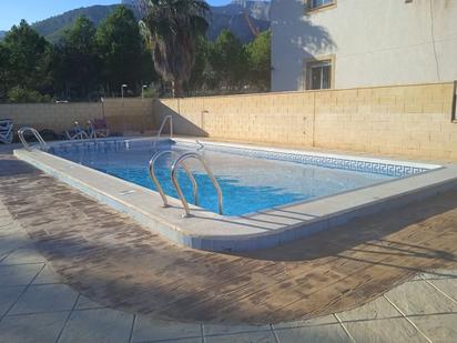 Piscina de Casa o xalet en venda en Polop amb Aire condicionat i Terrassa