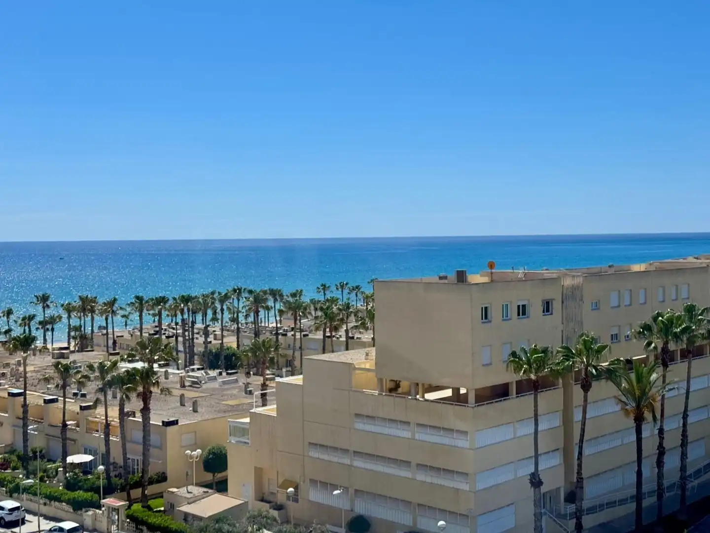 Exterior view of Apartments for rent in Alicante / Alacant  with Air Conditioner, Furnished and Community pool