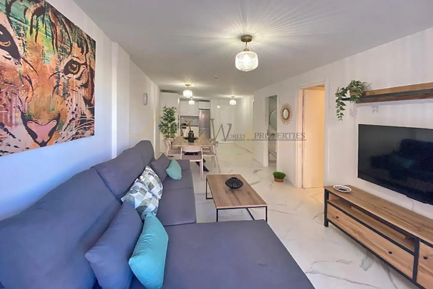 Sala de estar de Apartamento en venta en Arona con Terraza, Amueblado y Piscina comunitaria