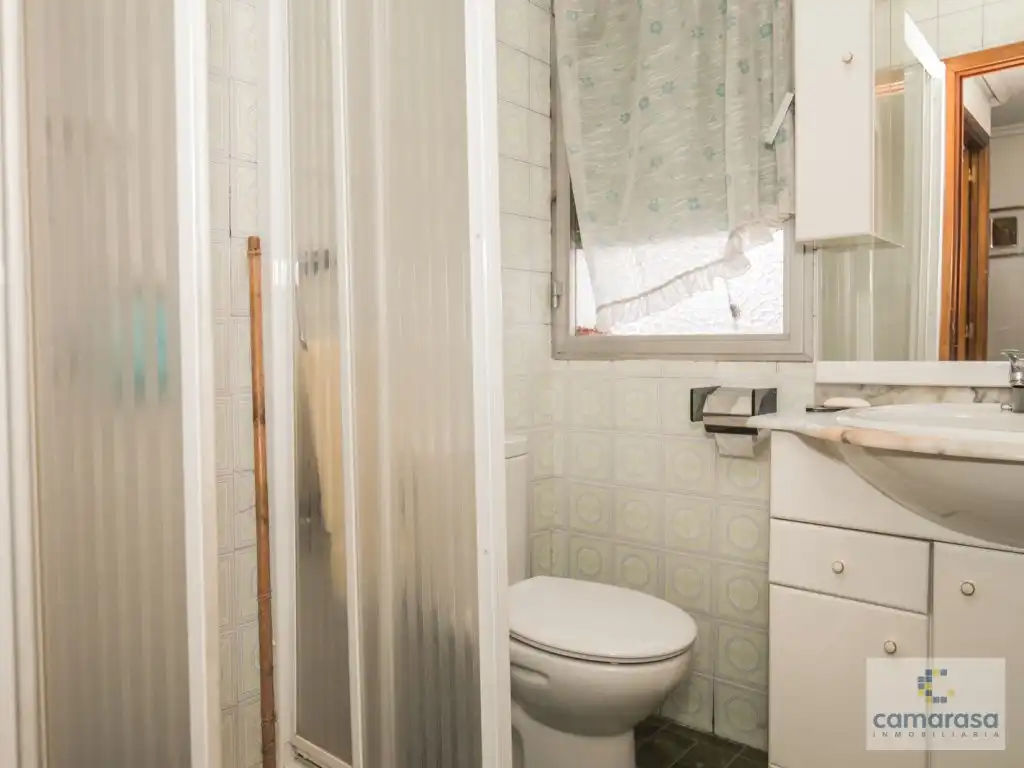 Baño de Piso en venta en Ávila con Calefacción y Trastero