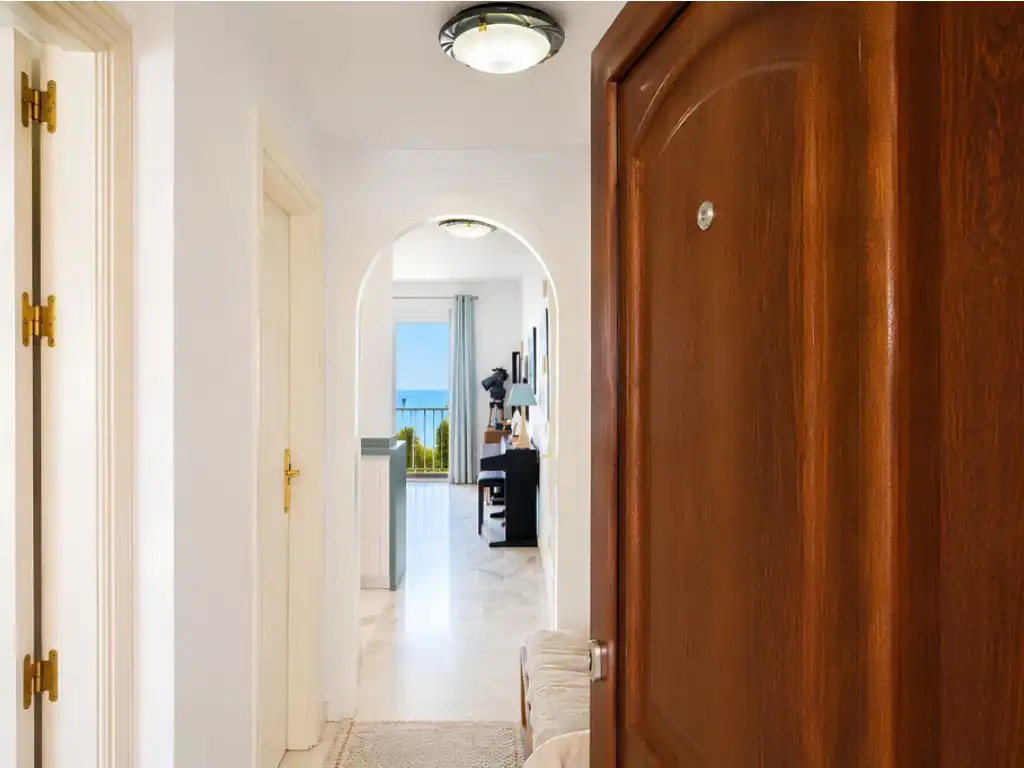 Flat for sale in Fuengirola  with Air Conditioner, Terrace and Furnished
