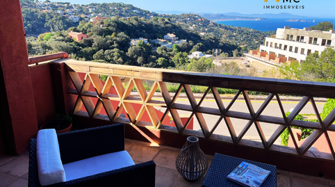 Foto 4 de Casa adosada en venda a Sa Riera - Sa Fontansa, Girona