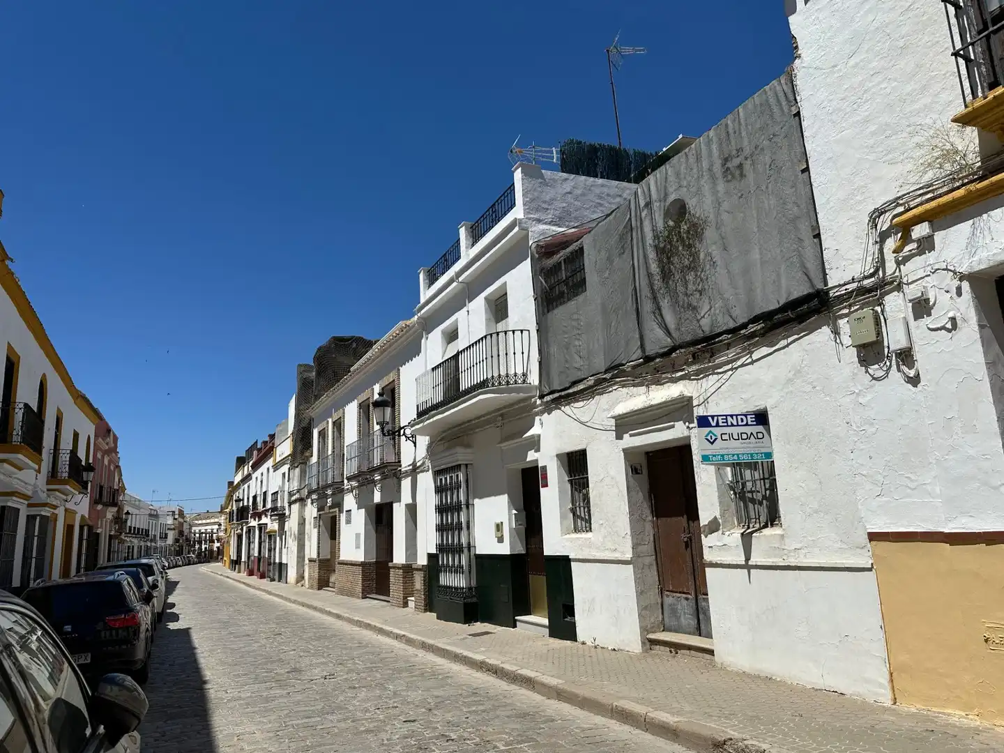 Vista exterior de Casa adosada en venda en Marchena