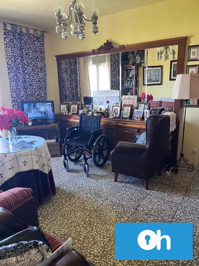 Piso en venta en Calle Camilo José Cela , Bellavista