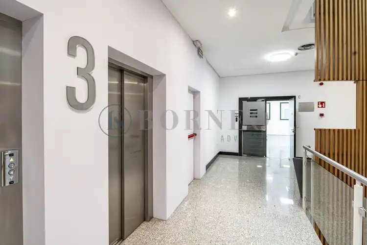 Office for rent in Virgen del Cortijo - Manoteras