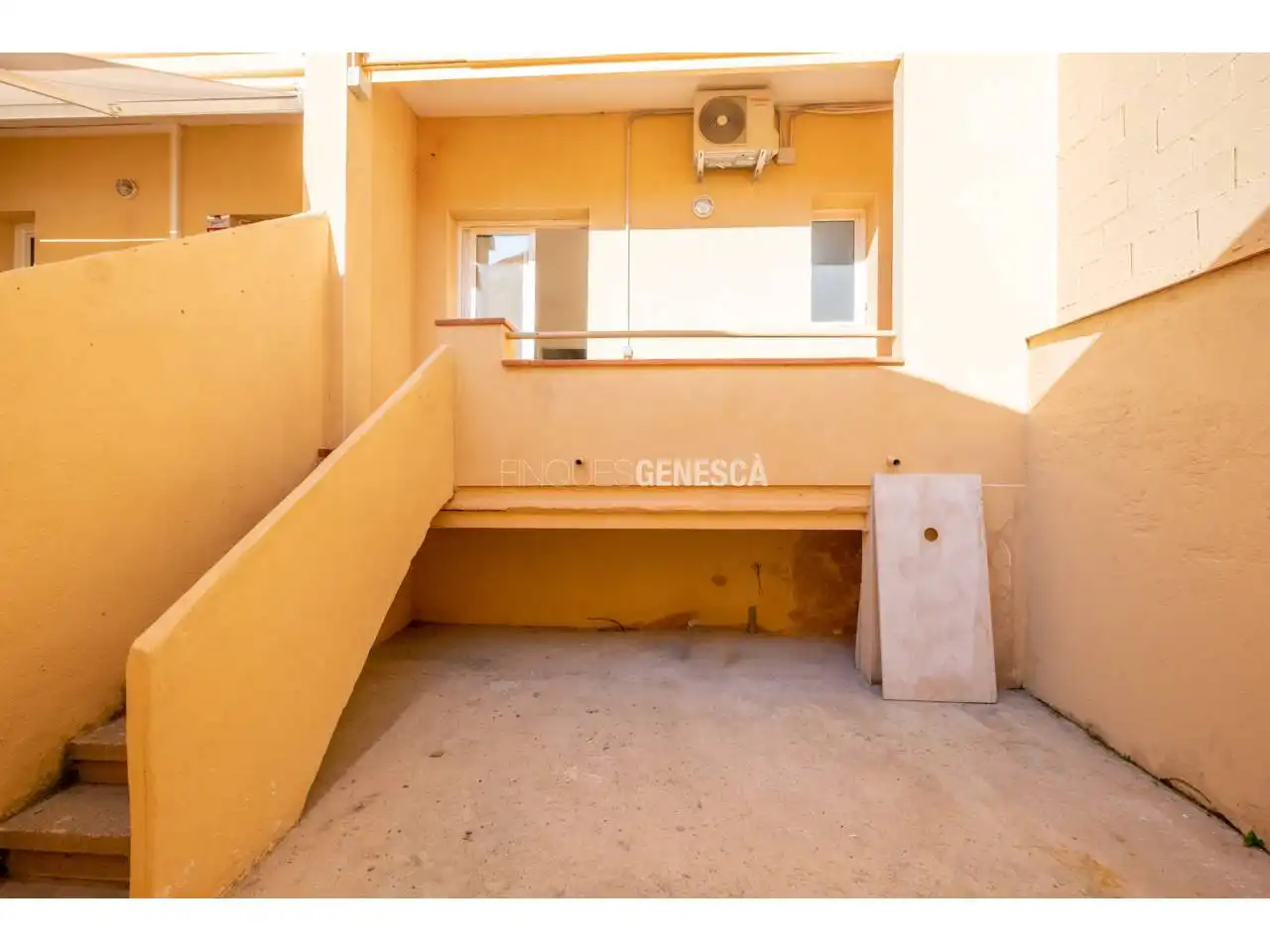Flat for sale in Calle Baldrich, Segle XX