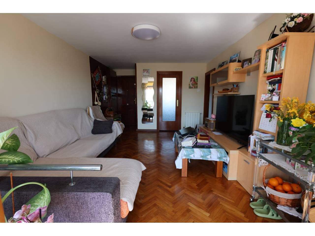 Sala de estar de Piso en venta en L'Hospitalet de Llobregat con Aire acondicionado, Calefacción y Balcón