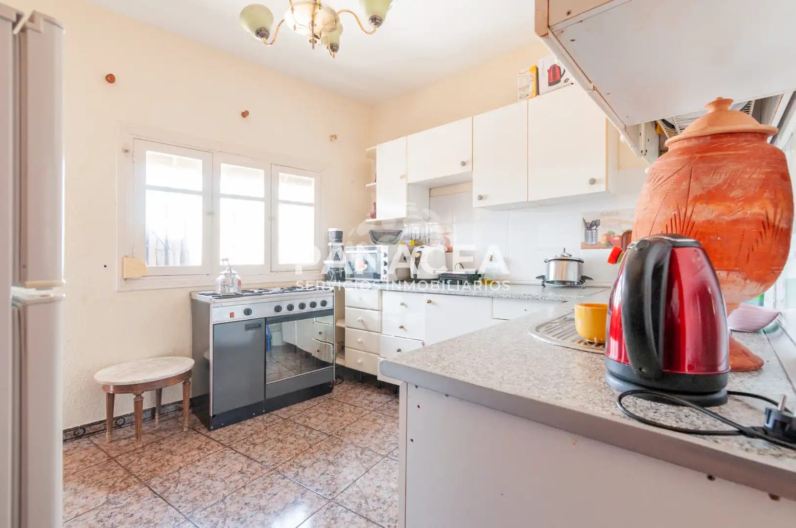 Casa amb terrassa en venda a Viator