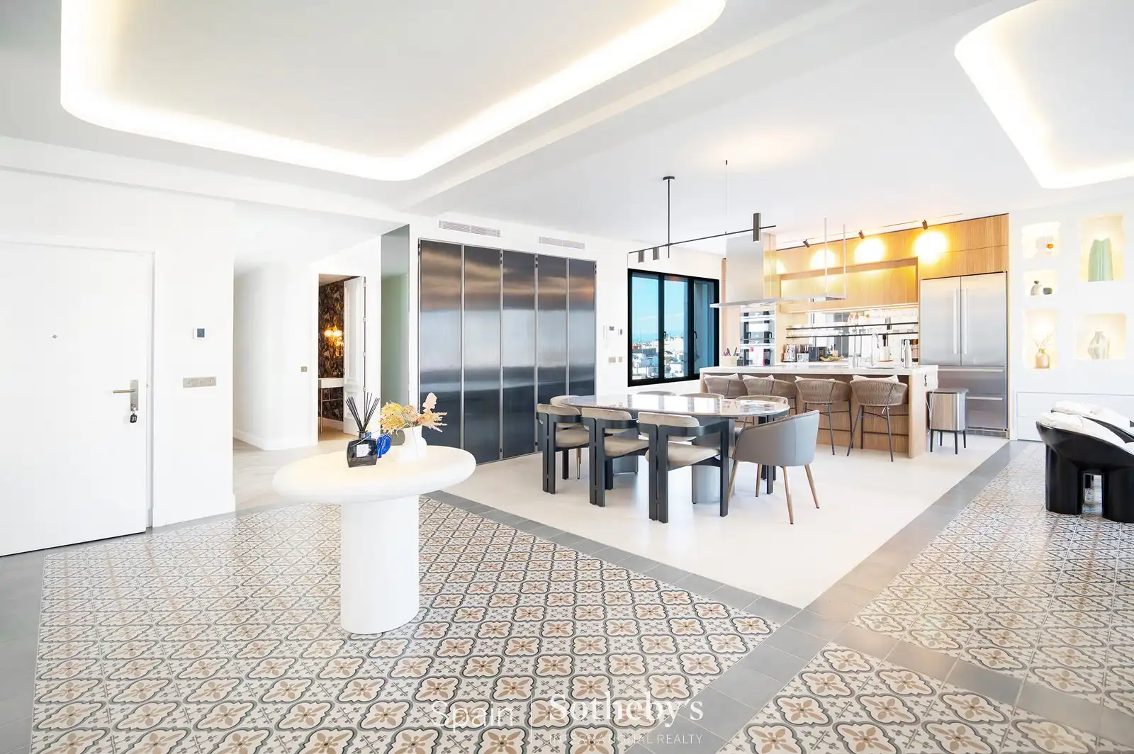 Kitchen of Attic for sale in Madrid  with Air Conditioner, Terrace and Storage room