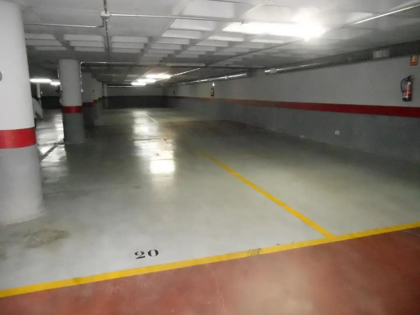 Parcheggio in vendita a Sur