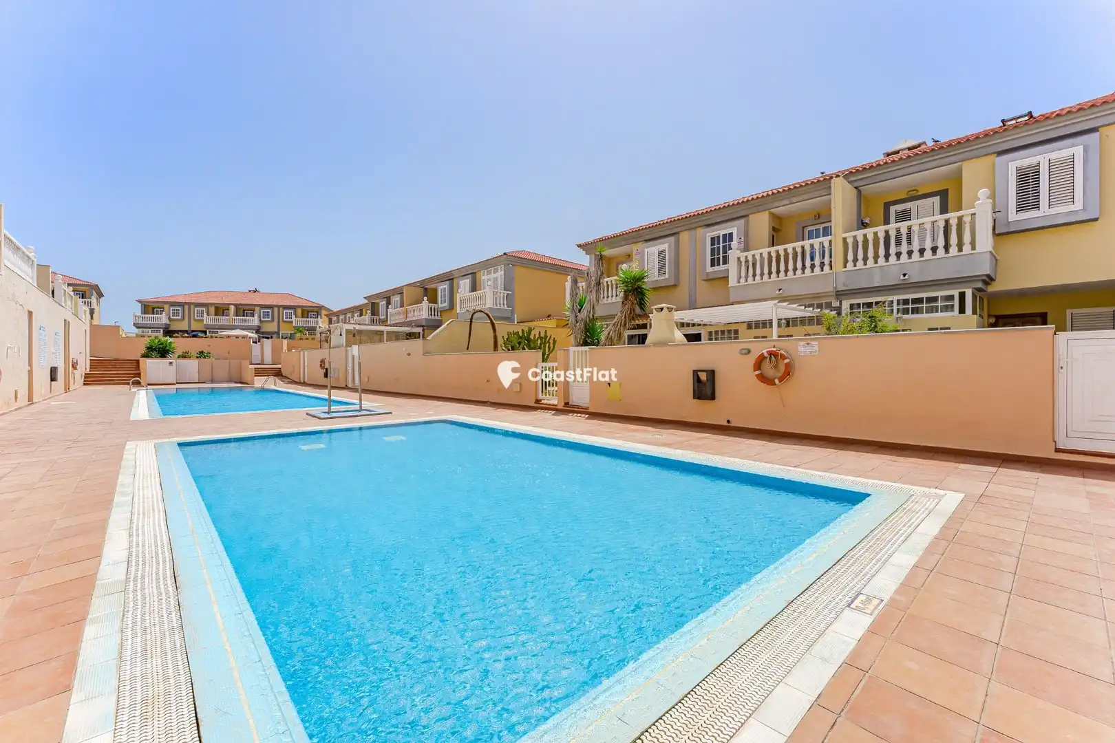 Piscina de Dúplex en venta en Granadilla de Abona con Terraza y Piscina comunitaria