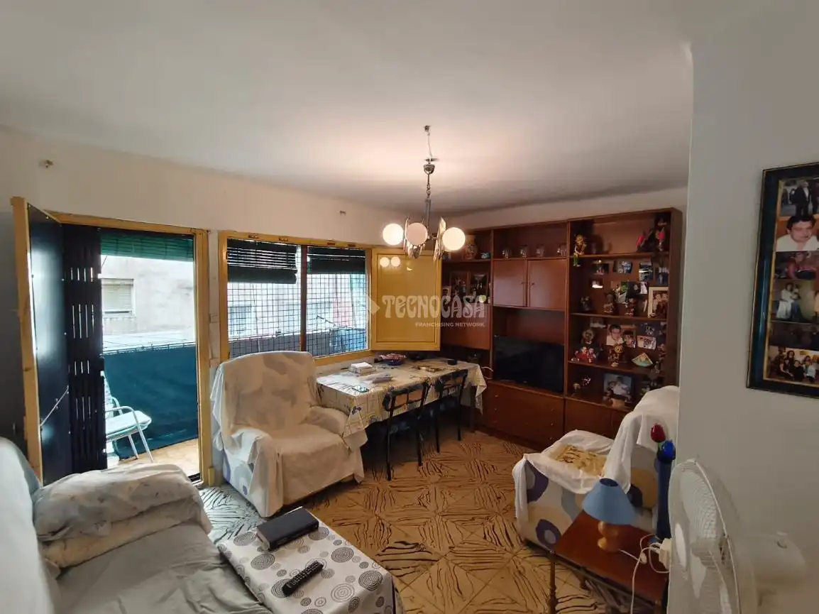 Sala de estar de Piso en venta en Alicante / Alacant con Balcón