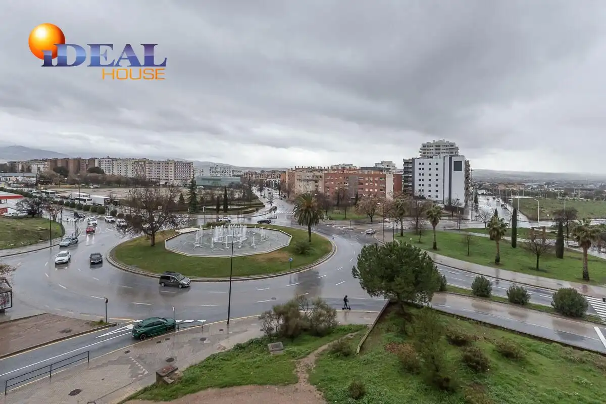 Exterior view of Flat for sale in Granada