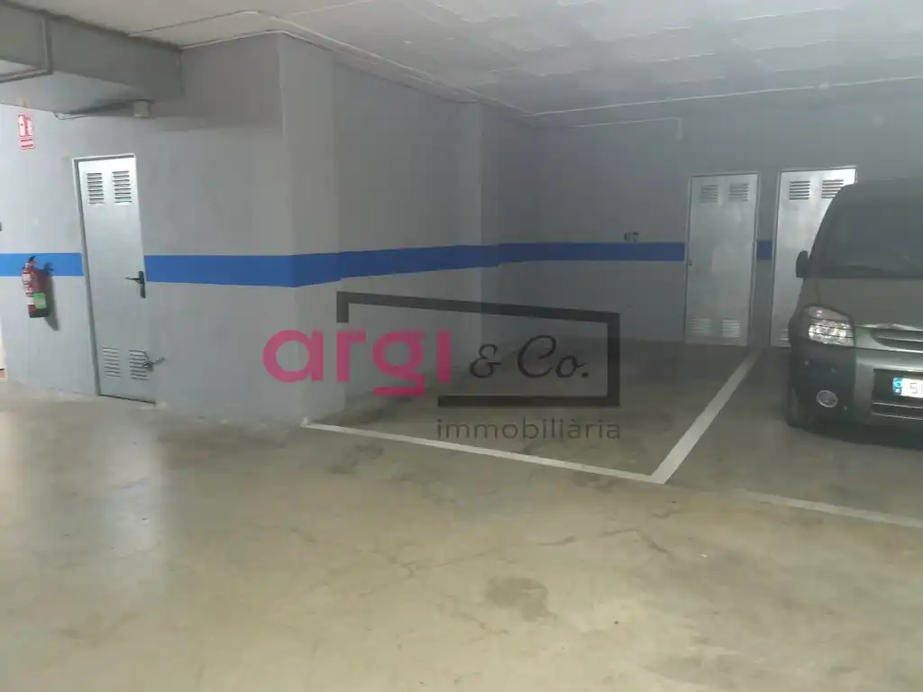 Garage for sale in Viladecans