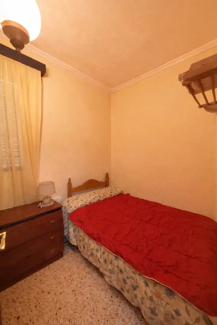 Habitación de Casa o chalet en venta en Algímia de Alfara con Jardín privado, Trastero y Piscina