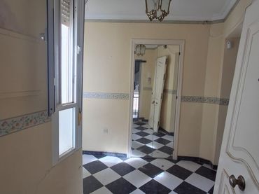 Pis amb balcó en venda a Centro Histórico