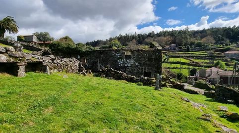 Se vende casa para reformar con 1400 m2 de Terreno en el municipio de Cotobade. Ofrece muchas posibilidades pues conserva parte de, immagine 5
