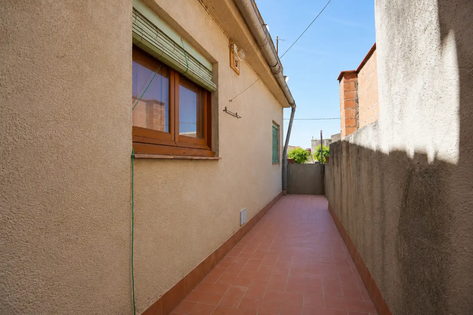 Vista exterior de Casa adosada en venda en Bràfim amb Jardí privat, Terrassa i Traster