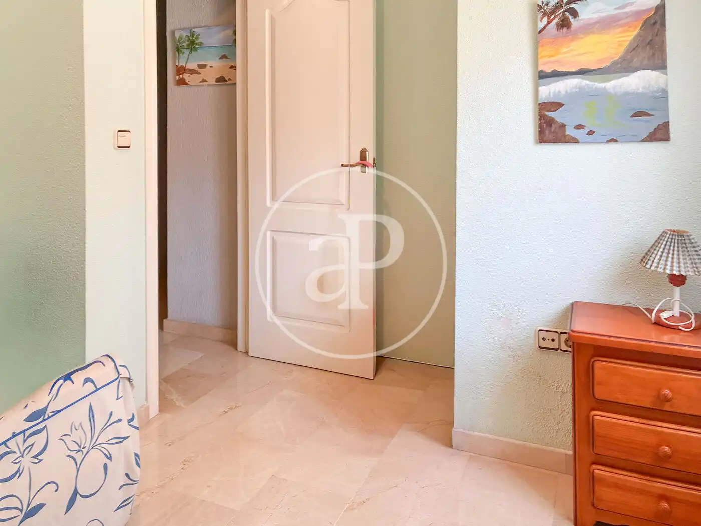 Piso de alquiler en Santa Pola con Calefacción, Trastero y Amueblado