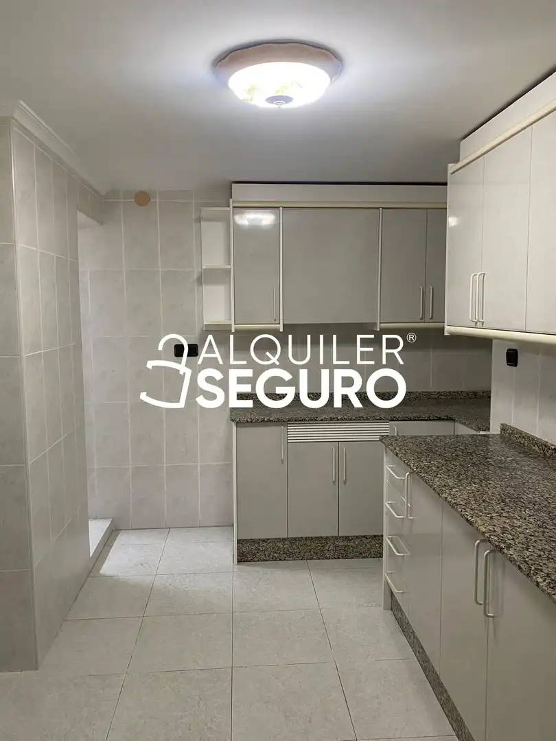 Küche von Wohnung zur Miete in Murcia mit Klimaanlage